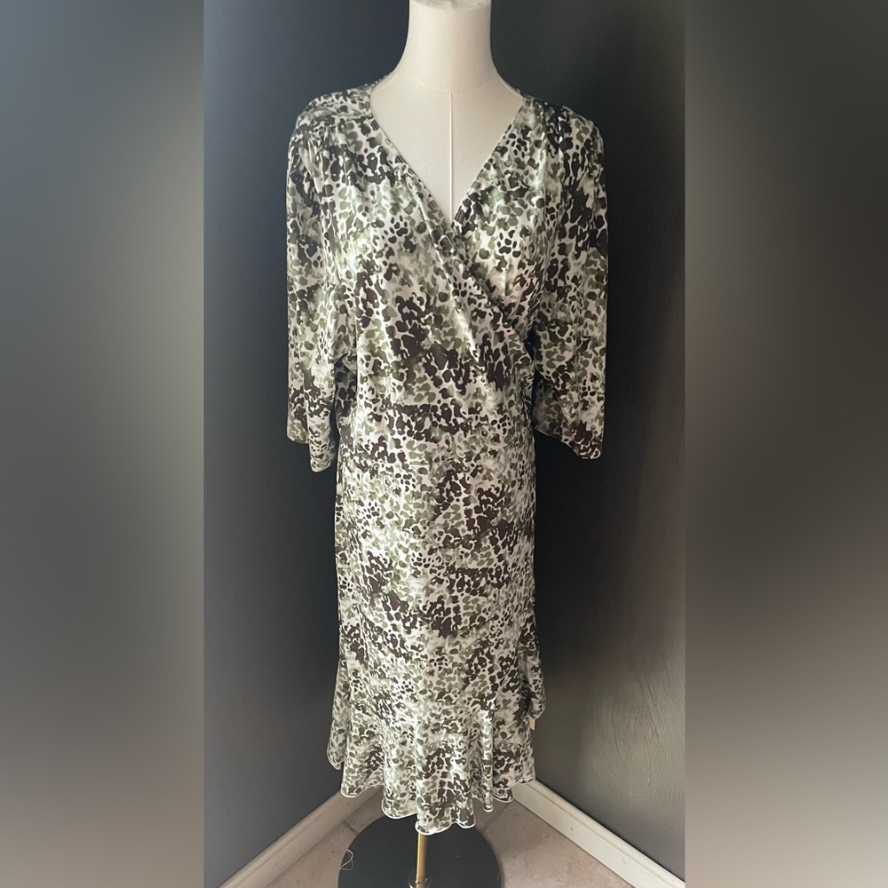 Kiyonna 3X Flirty Flounce Wrap Dress In Green Medley